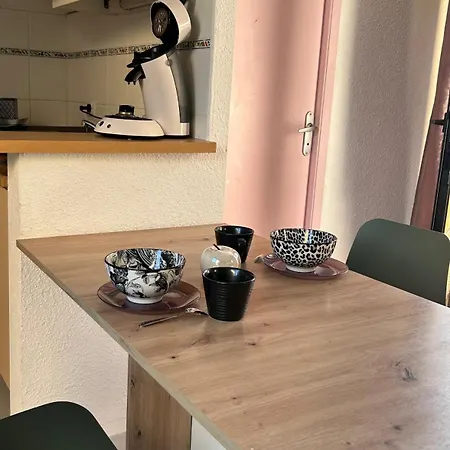 Saint Loup- Particulier Apartment